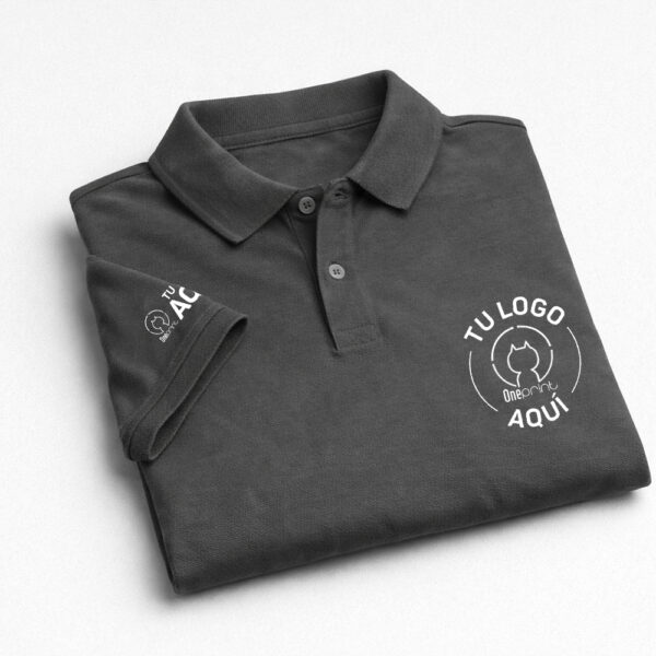 Camisa tipo polo personalizada Camisa tipo polo personalizada en tela doble piqué de 240 g/m², ideal para uniformes empresariales, promociones y uso corporativo.