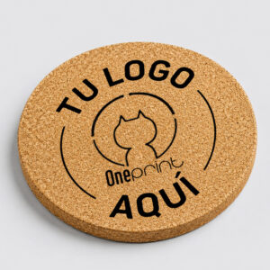 Posa vaso de corcho redondo con grabado láser personalizado Posa vaso de corcho redondo de 9 cm con grabado láser personalizado, ideal para proteger superficies con un estilo ecológico y elegante.