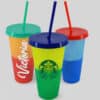 Vaso cambia colores personalizado de 710 mL con tapa y pajilla, ideal para bebidas frías, regalos y uso diario.